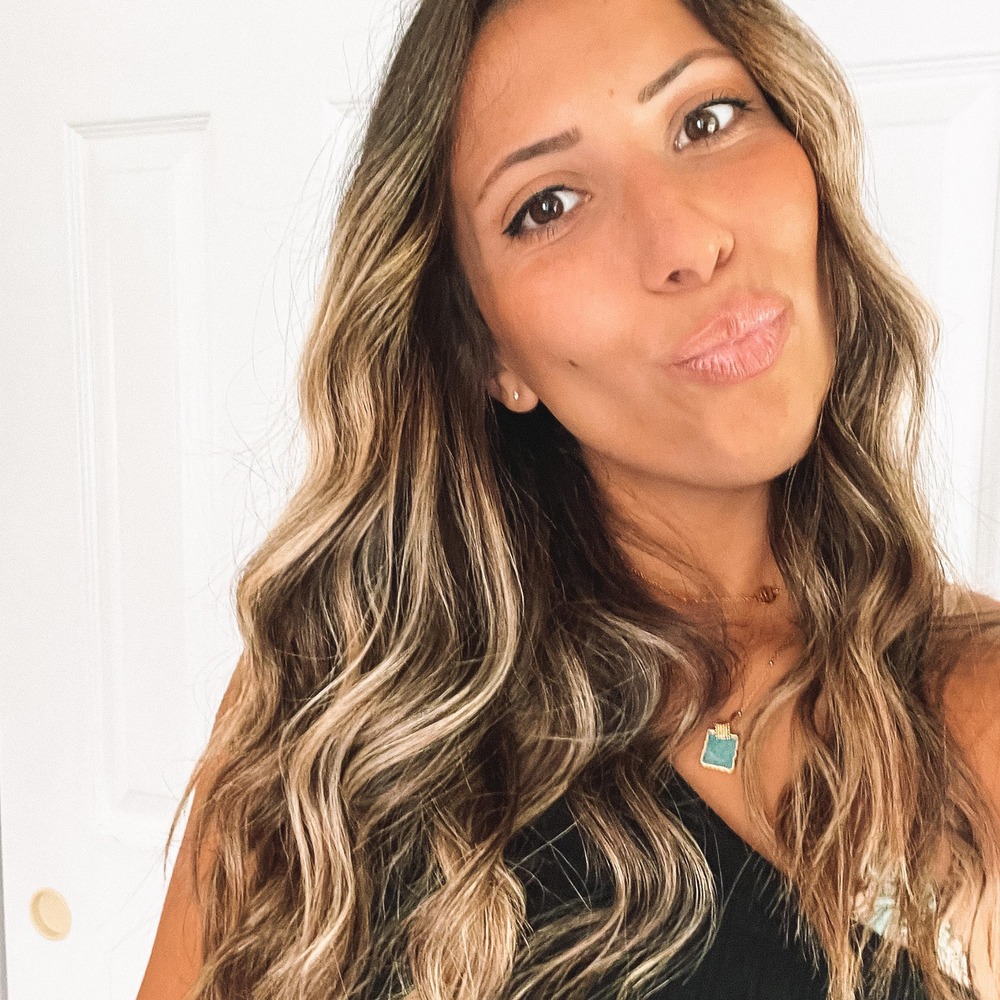 Meet your Posher, Sabrina